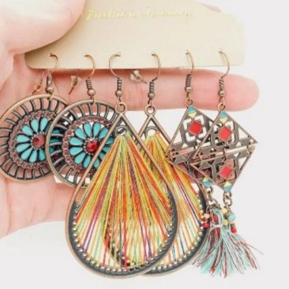 3 Pairs Of Boho Earrings NWOT - Picture 4 of 4